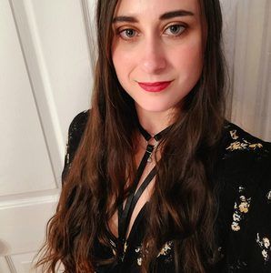 Meet your Posher, Beth